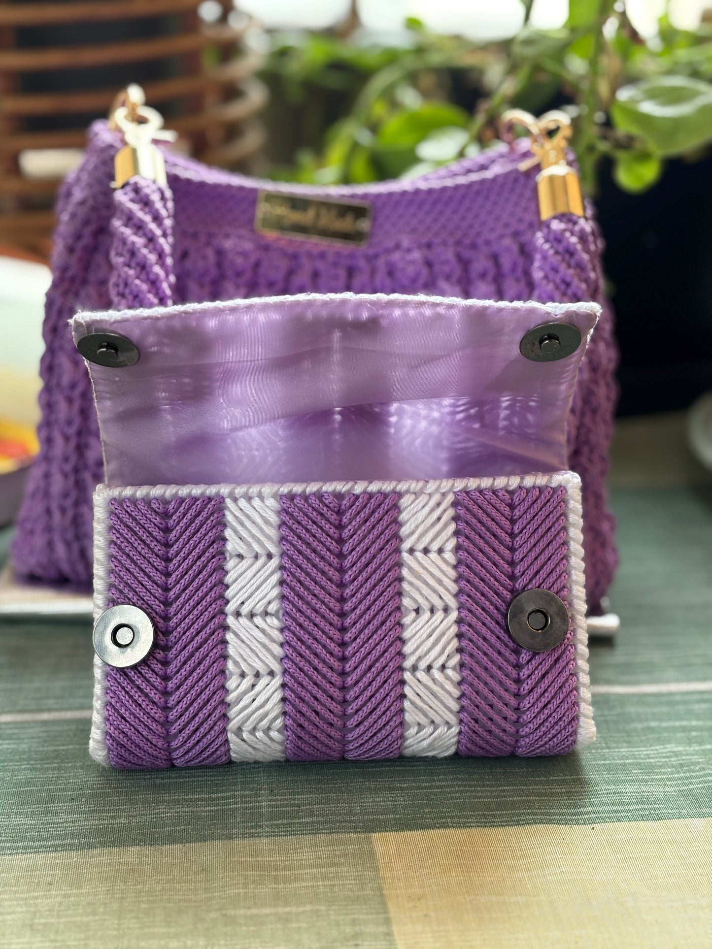 The Violet Vista Pouch