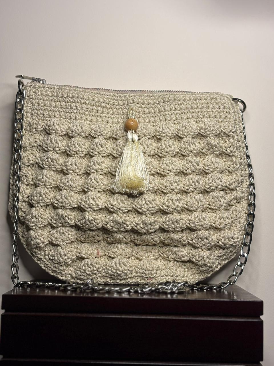 The Oatmeal Pebble Purse